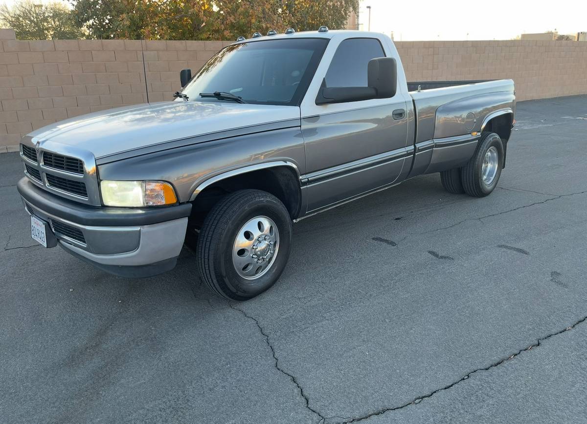Dodge-ram-dually-1996
