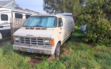 Dodge-ram-van-2500-1992-1