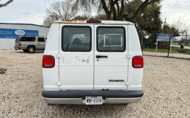 Dodge-ram-van-b1500-1995-white-1