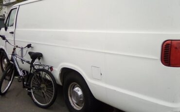 Dodge-ram-van-b250-1994-3