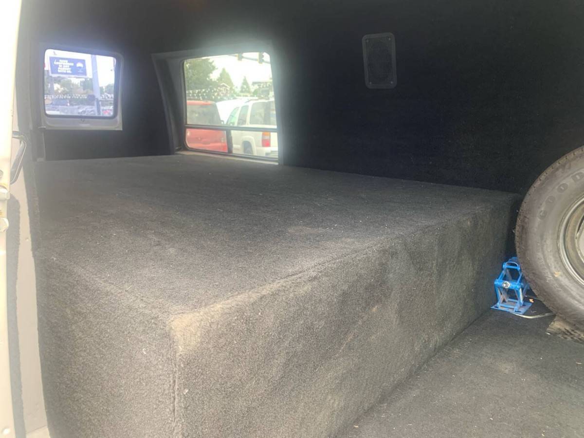 Dodge-ram-van-b250-3dr-extended-1990-white-74