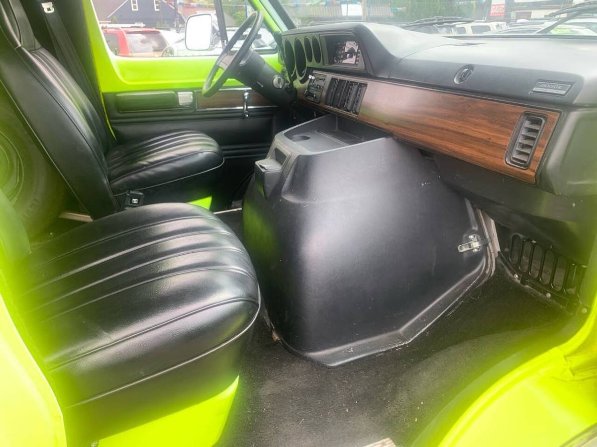 Dodge-ram-van-b250-3dr-extended-1990-white-75