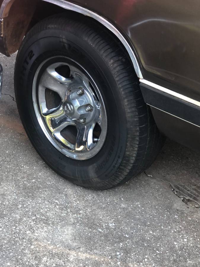 Dodge-ramcharger-150s-1989-3