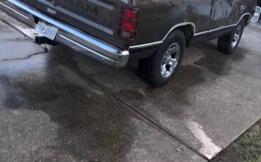 Dodge-ramcharger-150s-1989-4