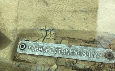 Dodge-ramcharger-150s-1989-5