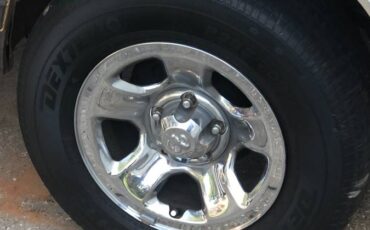 Dodge-ramcharger-150s-1989-7