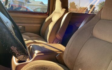 Dodge-ramcharger-1993-custom-8