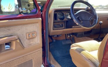 Dodge-ramcharger-1993-custom-9