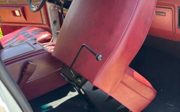 Dodge-ramcharger-prospector-1984-red-13