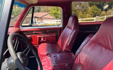 Dodge-ramcharger-prospector-1984-red-16