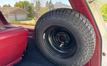 Dodge-ramcharger-prospector-1984-red-17