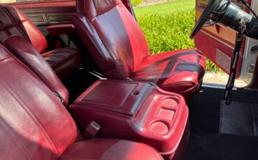 Dodge-ramcharger-prospector-1984-red-3