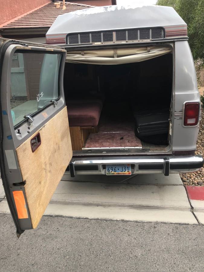 Dodge-rv-trek-1990-2