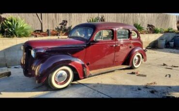 Dodge-sedan-1937-5