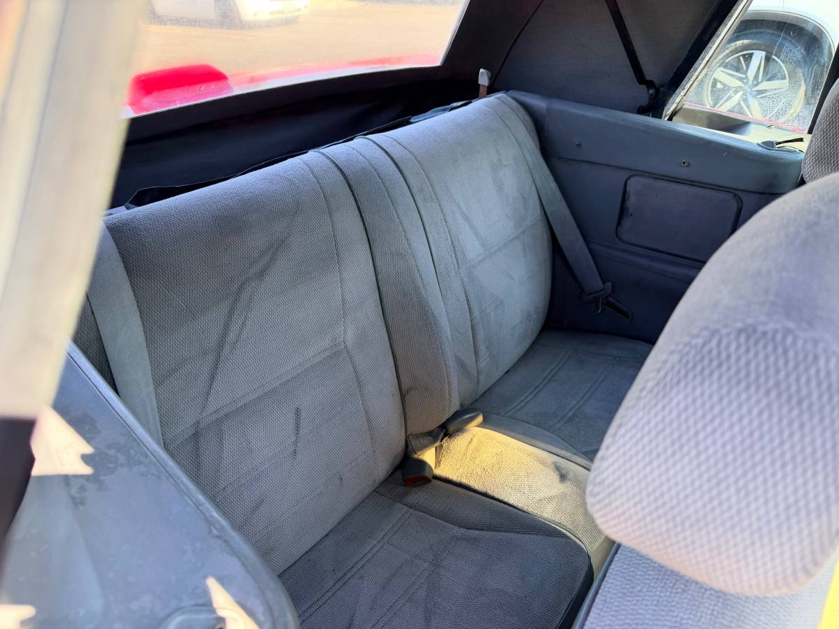 Dodge-shadow-1991-red-8