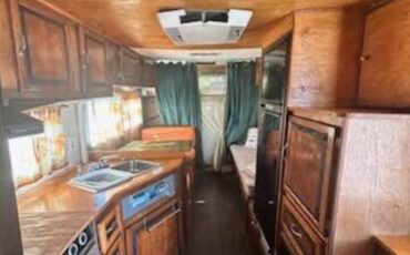 Dodge-sportsman-1978-1