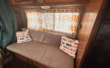 Dodge-sportsman-1978-3