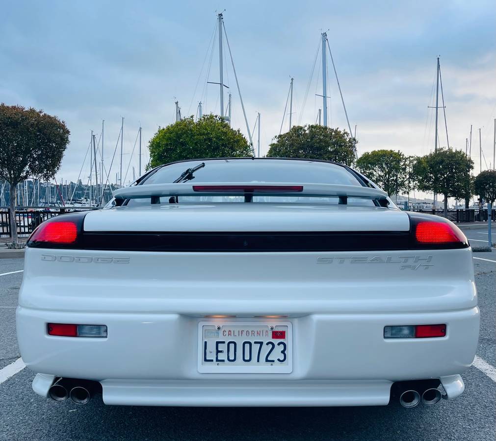 Dodge-stealth-rt-twin-turbo-1991-white-1