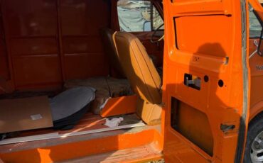 Dodge-van-1978-14