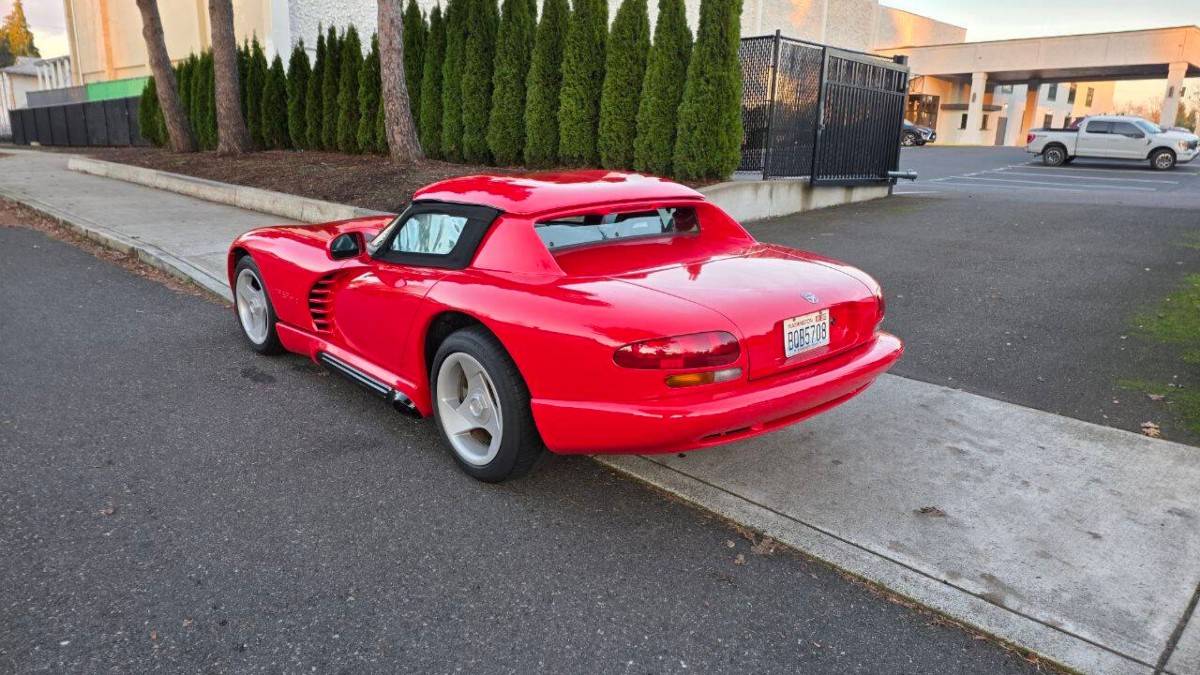 Dodge-viper-rt10-2dr-convertib-1994-red-9