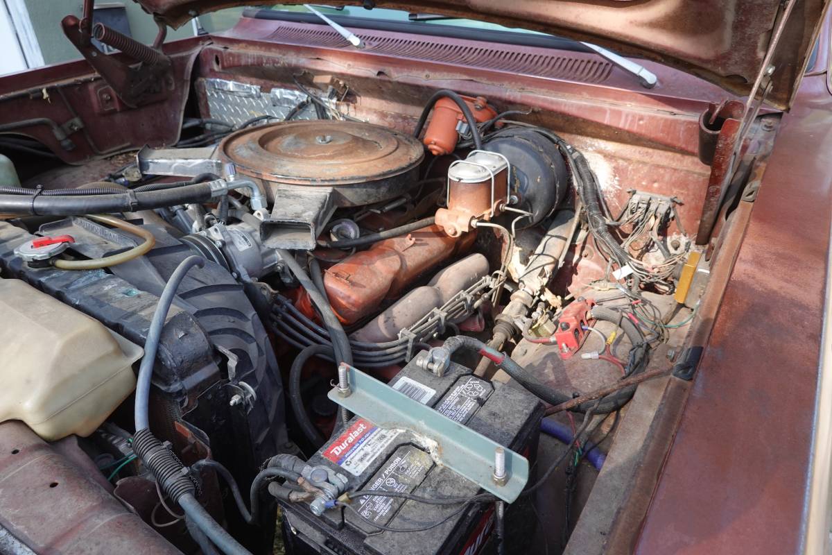 Dodge-w150-1977-red-10