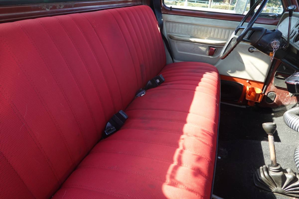 Dodge-w150-1977-red-5