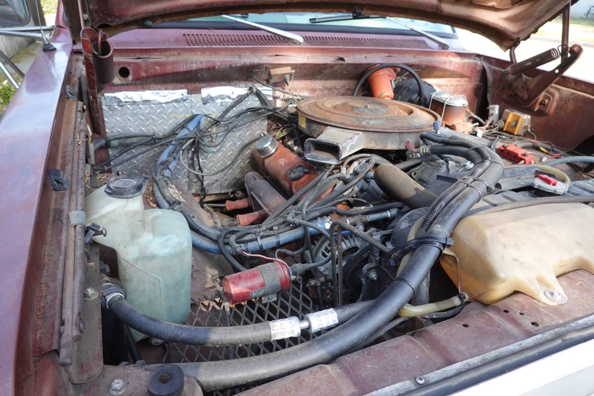 Dodge-w150-1977-red-8