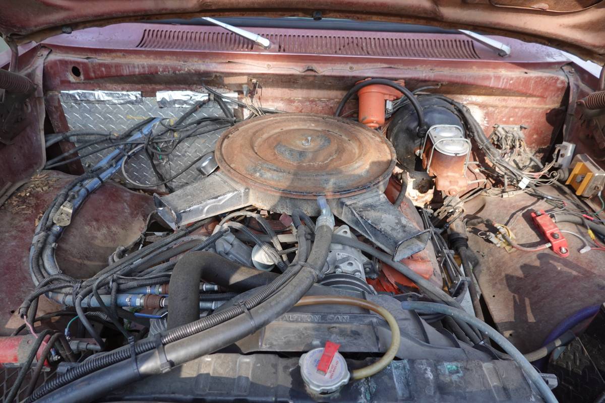 Dodge-w150-1977-red-9