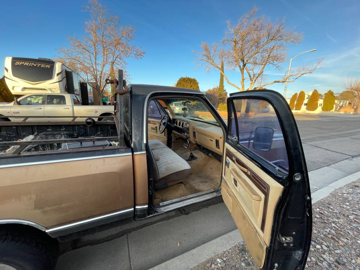 Dodge-w150-1986-brown-1