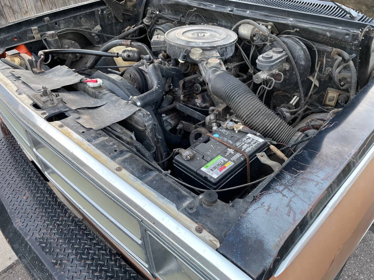 Dodge-w150-1986-brown-8