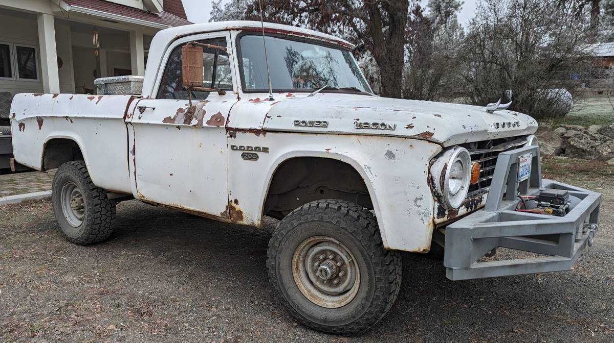 Dodge-w200-1966-white-4