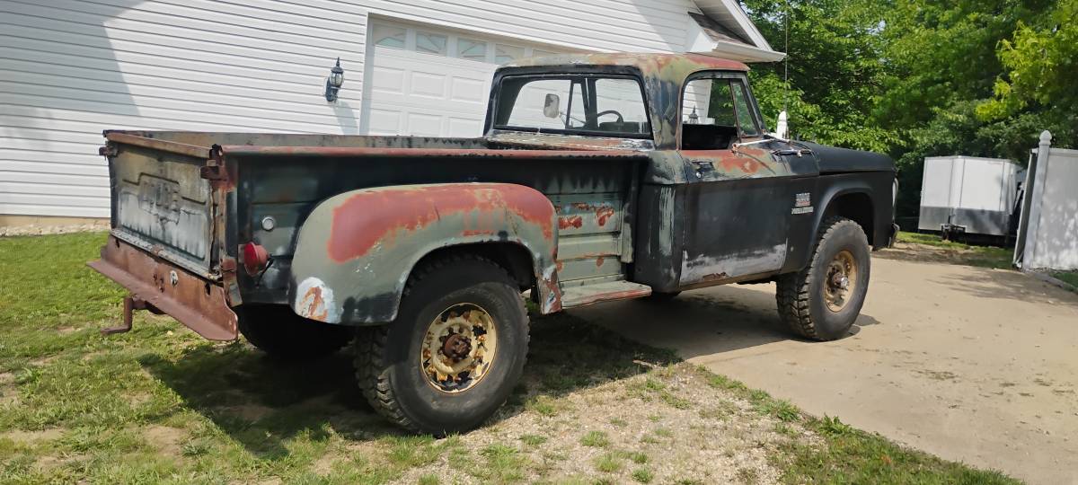Dodge-w200-1969-green-2