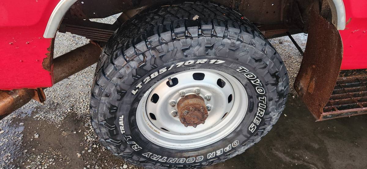 Dodge-w250-diesel-1990-red-6