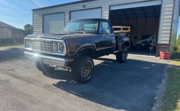 Dodge-warlock-1977-black-1