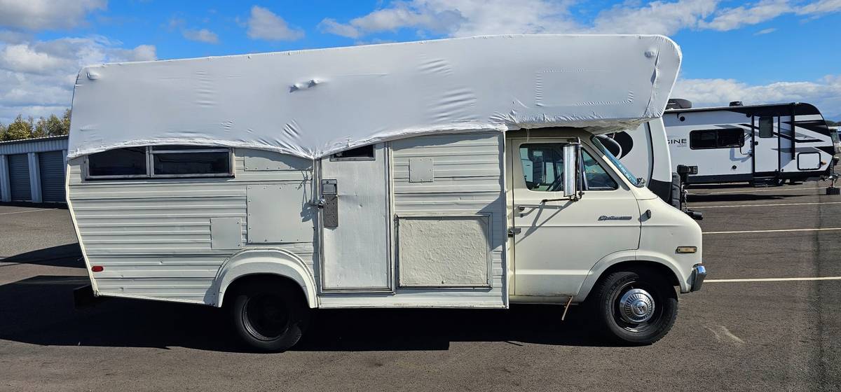 Dodgeopen-road-1973-grey-10