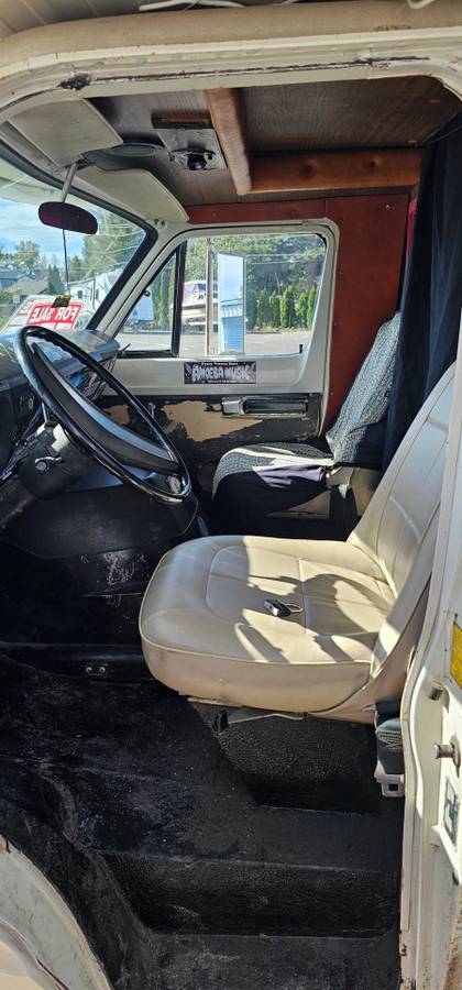 Dodgeopen-road-1973-grey-8