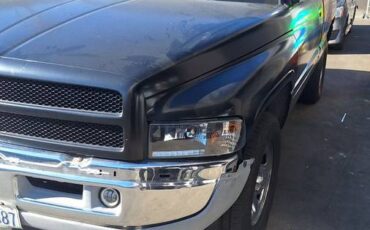 Dodgeram1500-1995-black-1