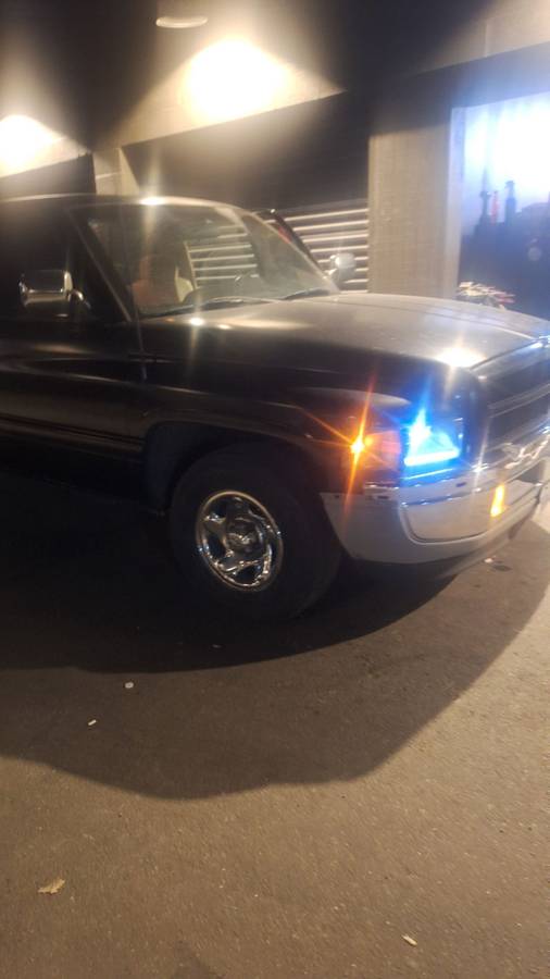 Dodgeram1500-1995-black-14