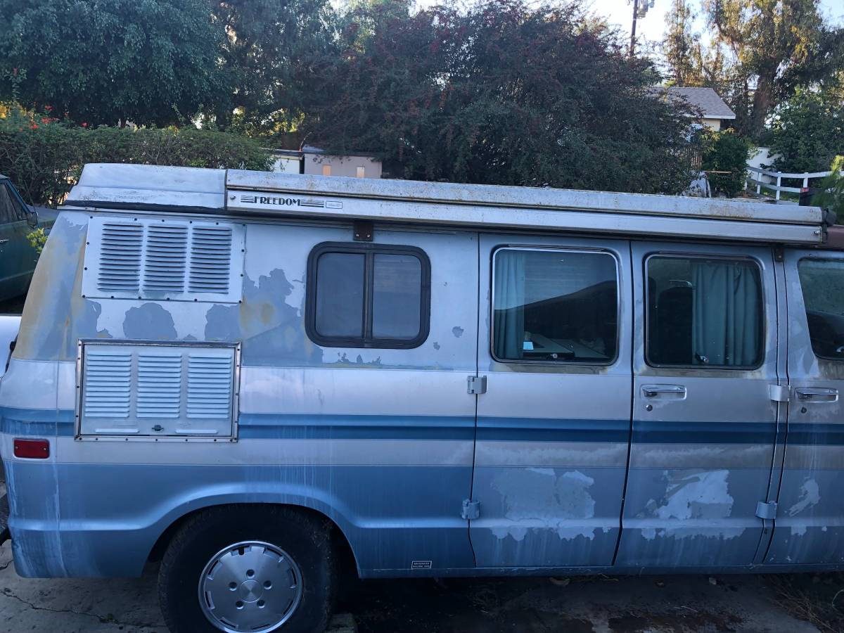 Doge-ram-1500-1990-blue-19