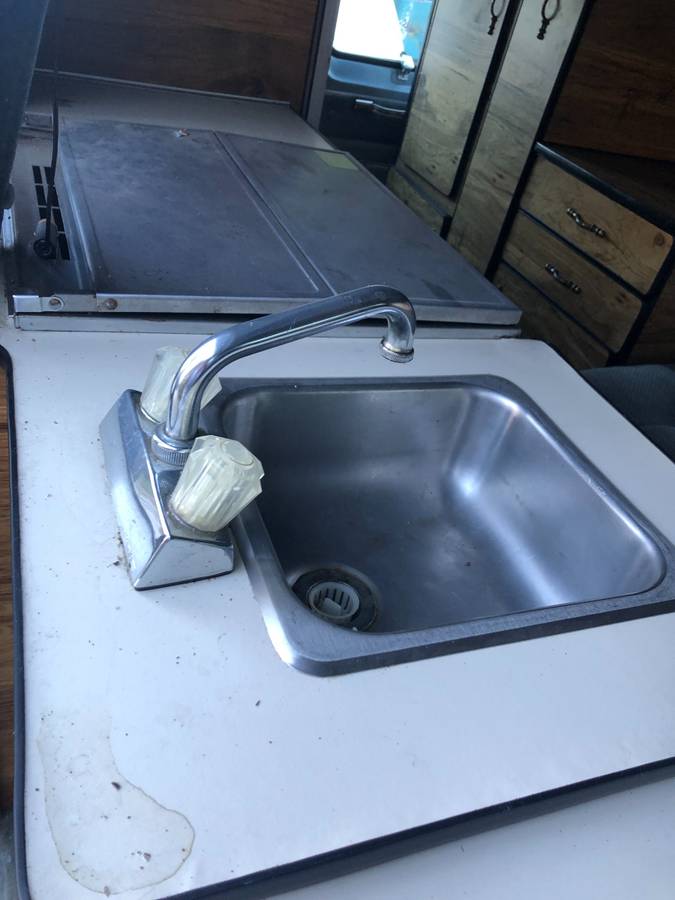 Doge-ram-1500-1990-blue-3