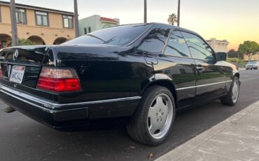 E320-coupe-1994-black-2