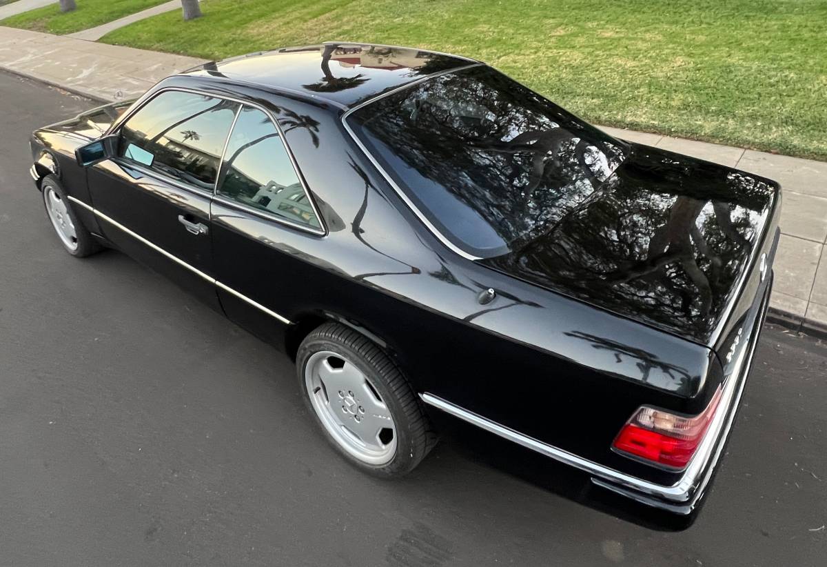 E320-coupe-1994-black-3