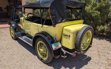Essex-touring-1922-yellow-1