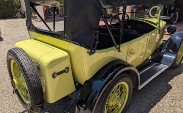 Essex-touring-1922-yellow-2