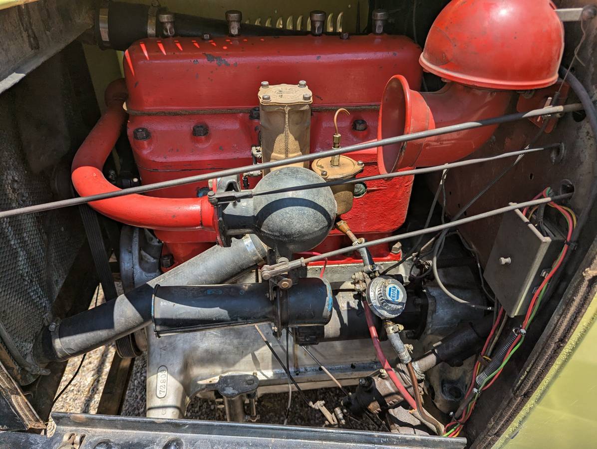Essex-touring-1922-yellow-4