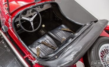 Excalibur-1966-Roadster-38