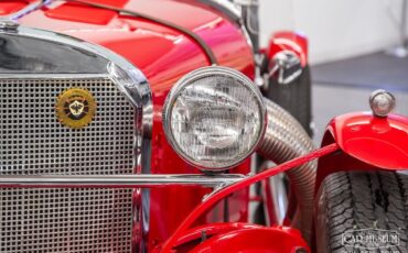 Excalibur-SSK-1966-Roadster-32