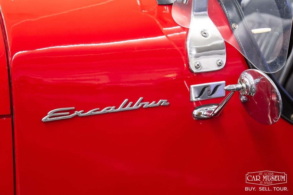 Excalibur-SSK-1966-Roadster-34