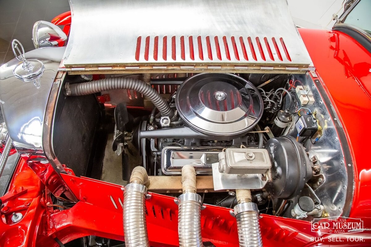 Excalibur-SSK-1966-Roadster-8