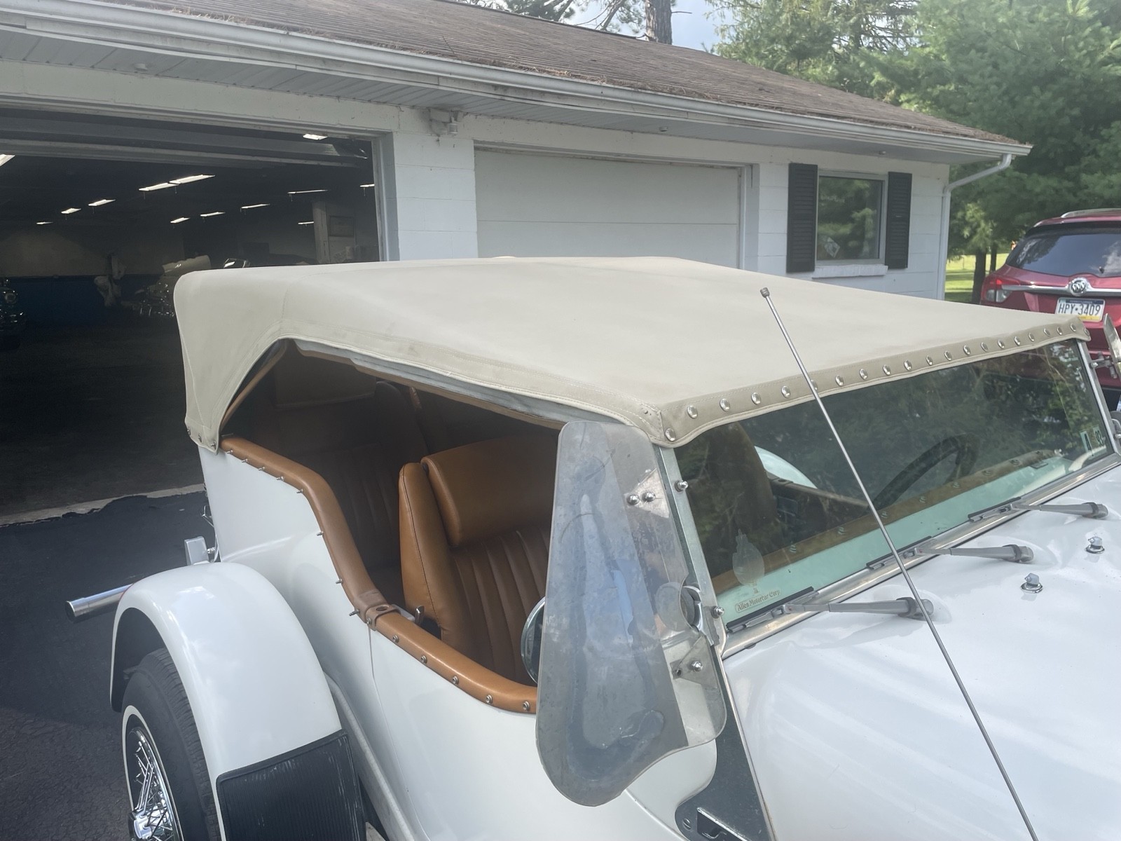 Excalibur-Series-II-1974-Convertible-13